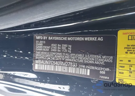 2013 BMW 135I z USA, uszkodzony, nr VIN WBAUN7C54DVM27531